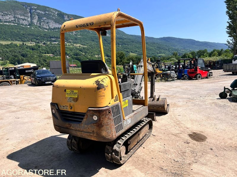 Mini-pelle Volvo EC15 B XT 1,5T - Année 2004 - 2290 heures - Mini excavator: picture 3 Mini-pelle Volvo EC15 B XT 1,5T - Année 2004 - 2290 heures - Mini excavator: picture 3