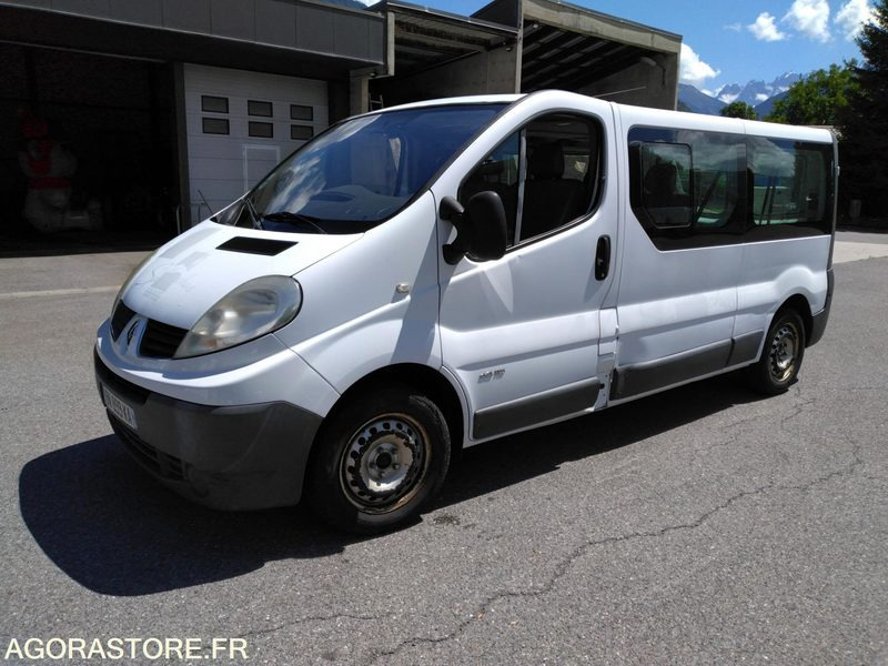 Minibus Renault Trafic - Minibus, Passenger van: picture 1 Minibus Renault Trafic - Minibus, Passenger van: picture 1