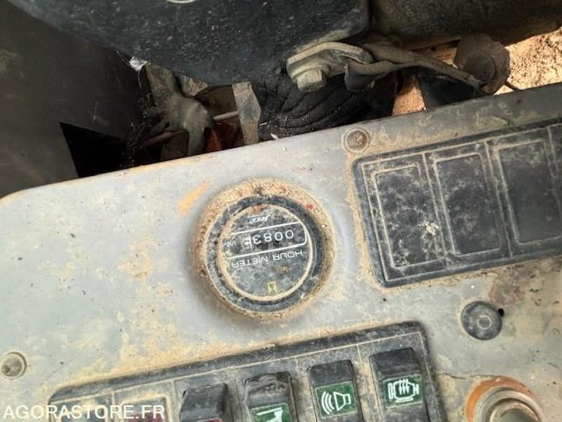 Leasing of  PELLE A CHENILLES HYUNDAI ROBEX 130LCD-3 2000 10083 HEURES PELLE A CHENILLES HYUNDAI ROBEX 130LCD-3 2000 10083 HEURES: picture 8