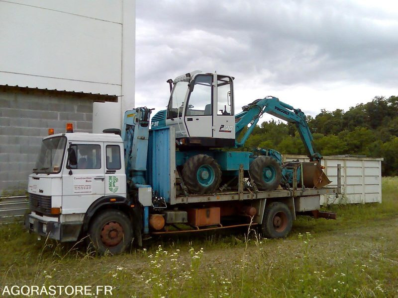 PELLE A PNEUS PINGUELY P90 TURBO - Excavator: picture 3 PELLE A PNEUS PINGUELY P90 TURBO - Excavator: picture 3