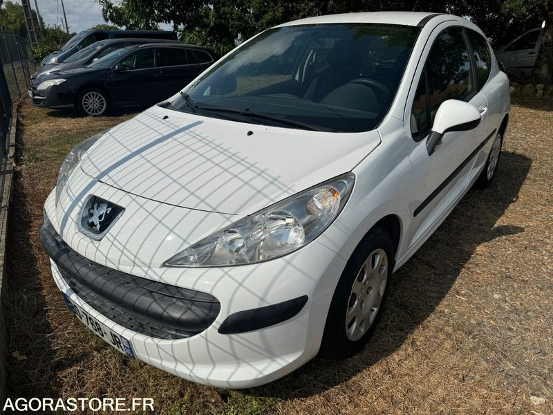PEUGEOT 207 1.4 HDI STE - Car: picture 1 PEUGEOT 207 1.4 HDI STE - Car: picture 1