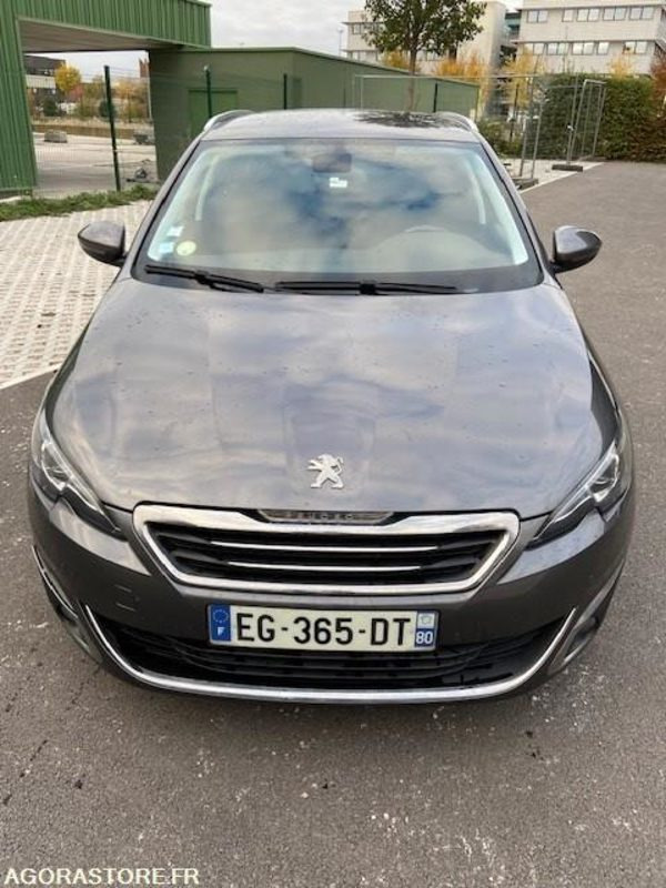 PEUGEOT 308SW - 2016 - 172000 KM - Estate car: picture 2 PEUGEOT 308SW - 2016 - 172000 KM - Estate car: picture 2
