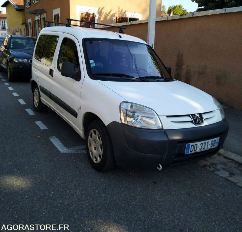 PEUGEOT PARTNER - 2007 / 231 000 KM - Car: picture 2 PEUGEOT PARTNER - 2007 / 231 000 KM - Car: picture 2