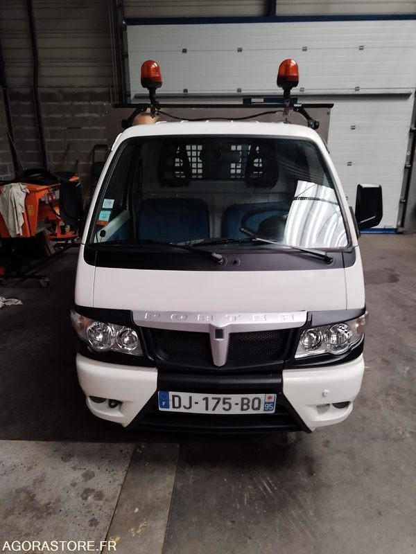 PIAGGIO PORTER - Tipper van: picture 2 PIAGGIO PORTER - Tipper van: picture 2