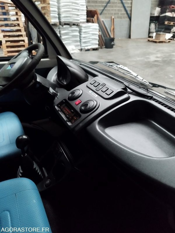 PIAGGIO PORTER - Tipper van: picture 5 PIAGGIO PORTER - Tipper van: picture 5