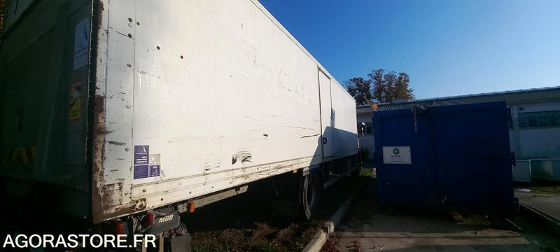 PORTEUR MERCEDES - 2006 - 581398 Kms - Box truck: picture 5 PORTEUR MERCEDES - 2006 - 581398 Kms - Box truck: picture 5
