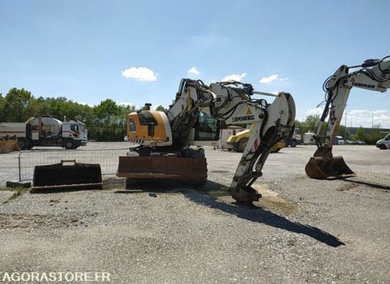 Pelle à pneus Liebherr A914 - 2014 / 11357 HEURES (ML478) - Excavator: picture 1 Pelle à pneus Liebherr A914 - 2014 / 11357 HEURES (ML478) - Excavator: picture 1