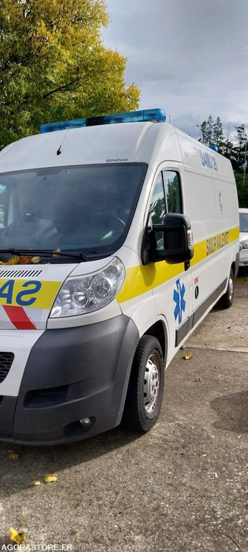 Peugeot BOXER, 3L HDI, 2012, 329317 kms, moteur 63435kms - Ambulance: picture 3 Peugeot BOXER, 3L HDI, 2012, 329317 kms, moteur 63435kms - Ambulance: picture 3
