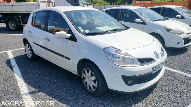 RENAULT CLIO - 2008 - 182854kms - Car: picture 2 RENAULT CLIO - 2008 - 182854kms - Car: picture 2