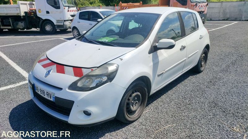 RENAULT CLIO - 2009 - 247721kms - Car: picture 1 RENAULT CLIO - 2009 - 247721kms - Car: picture 1