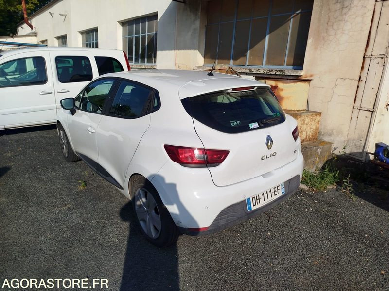 RENAULT CLIO - 2014 - Car: picture 2 RENAULT CLIO - 2014 - Car: picture 2