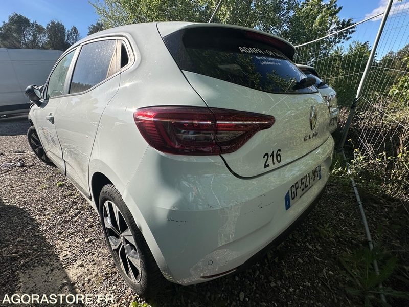 RENAULT - CLIO 5 - 2023 - 7655KMS - Car: picture 5 RENAULT - CLIO 5 - 2023 - 7655KMS - Car: picture 5