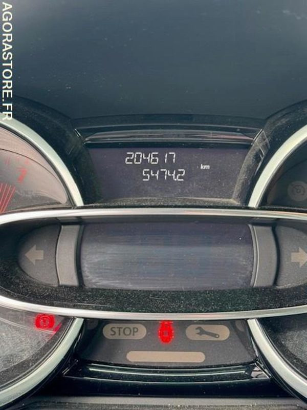 RENAULT CLIO - Car: picture 5 RENAULT CLIO - Car: picture 5