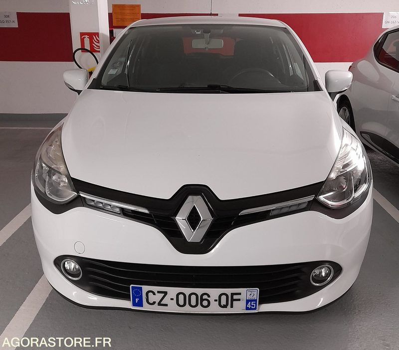 RENAULT CLIO IV - ZEN 09E E5 - 83985kms - 2013 - Car: picture 1 RENAULT CLIO IV - ZEN 09E E5 - 83985kms - 2013 - Car: picture 1