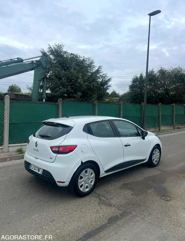 RENAULT CLIO SOCIÉTÉ 235 000 KM - 2017 - Car: picture 4 RENAULT CLIO SOCIÉTÉ 235 000 KM - 2017 - Car: picture 4