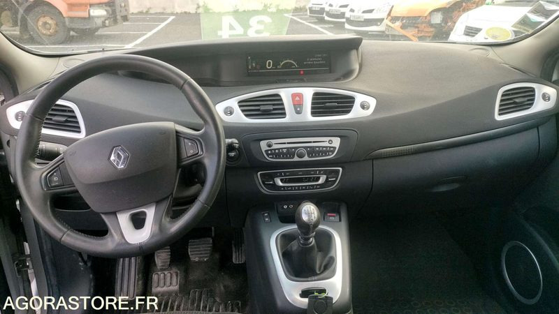 RENAULT GRAND SCÉNIC - 2010 - 292675kms - Car: picture 5 RENAULT GRAND SCÉNIC - 2010 - 292675kms - Car: picture 5