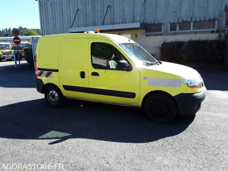 RENAULT KANGOO DCI C2063 - 303160 km - 2006 - Small van: picture 2 RENAULT KANGOO DCI C2063 - 303160 km - 2006 - Small van: picture 2