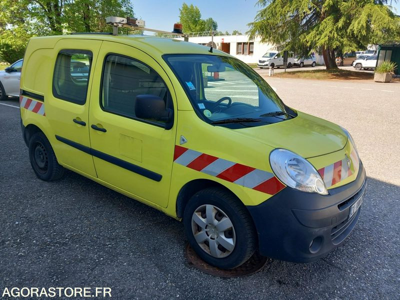 RENAULT KANGOO DCI70 (FR0112) - Small van: picture 2 RENAULT KANGOO DCI70 (FR0112) - Small van: picture 2