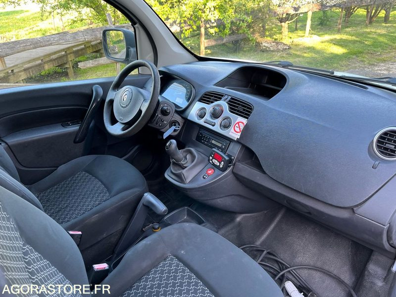 RENAULT - KANGOO - FRIGO- 2011 - 99 968 KM - Refrigerated van: picture 5 RENAULT - KANGOO - FRIGO- 2011 - 99 968 KM - Refrigerated van: picture 5