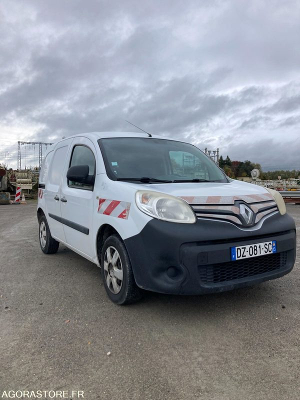 RENAULT KANGOO diesel - Année 2016 - 322 400 km - Small van: picture 4 RENAULT KANGOO diesel - Année 2016 - 322 400 km - Small van: picture 4