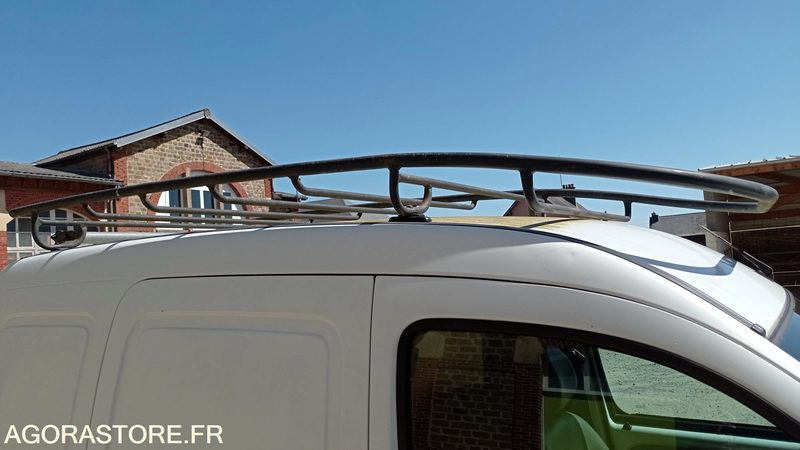 RENAULT Kangoo essence 1.2 16V - Small van: picture 4 RENAULT Kangoo essence 1.2 16V - Small van: picture 4