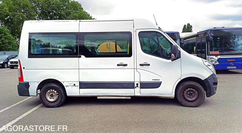 RENAULT MASTER - 102323 - MEC 11/2011 - 214543 KM BX-691-YQ - Minibus: picture 1 RENAULT MASTER - 102323 - MEC 11/2011 - 214543 KM BX-691-YQ - Minibus: picture 1