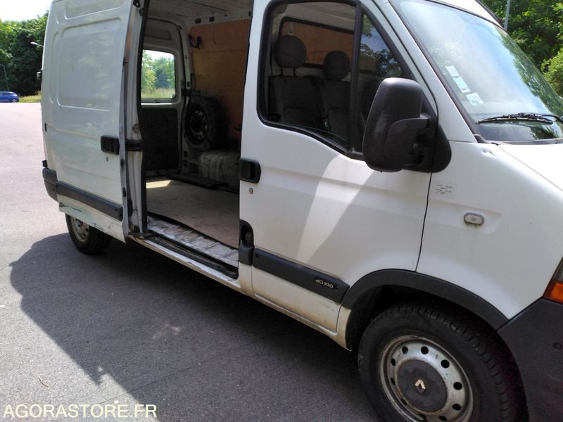 RENAULT MASTER 158451kms - 2007 - Panel van: picture 3 RENAULT MASTER 158451kms - 2007 - Panel van: picture 3