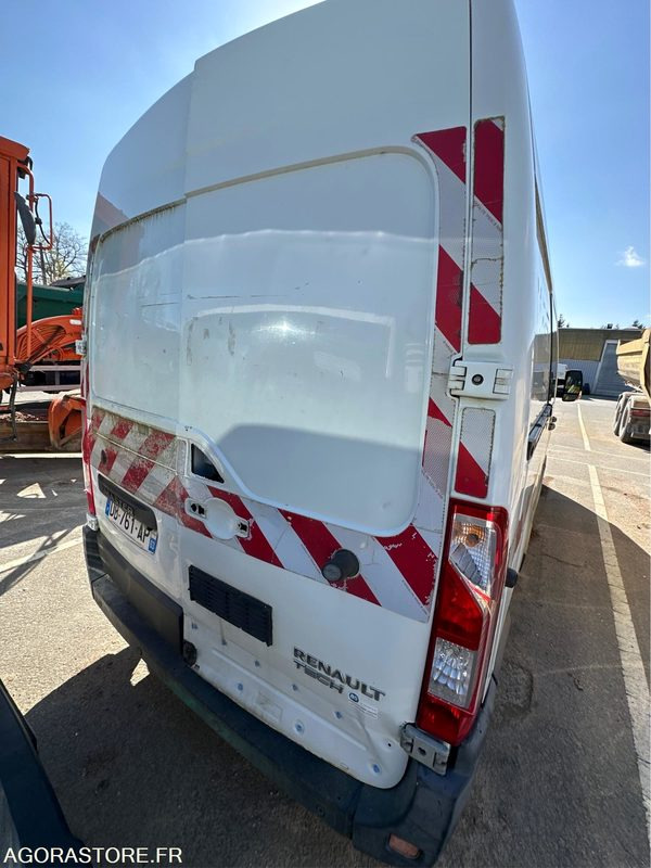 RENAULT - MASTER - 2013 / 262843 KM (P151054) - Panel van: picture 3 RENAULT - MASTER - 2013 / 262843 KM (P151054) - Panel van: picture 3
