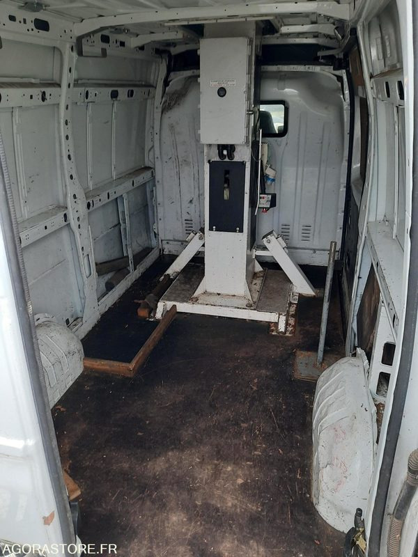 RENAULT MASTER - 2013 - 50449KM - Panel van: picture 1 RENAULT MASTER - 2013 - 50449KM - Panel van: picture 1