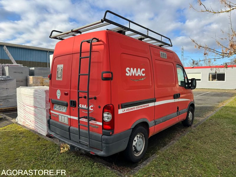 RENAULT MASTER AC 293 SY (233787 km) - Panel van: picture 1 RENAULT MASTER AC 293 SY (233787 km) - Panel van: picture 1