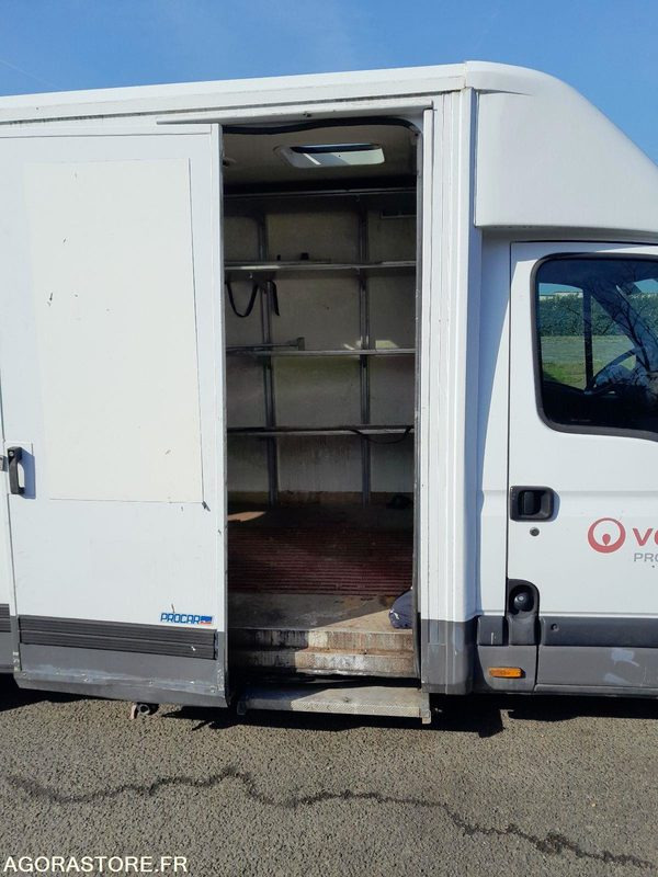 RENAULT MASTER GO - 2007 / 105461 KM (1311-VPIDF-66ICAM571X) - Panel van: picture 4 RENAULT MASTER GO - 2007 / 105461 KM (1311-VPIDF-66ICAM571X) - Panel van: picture 4