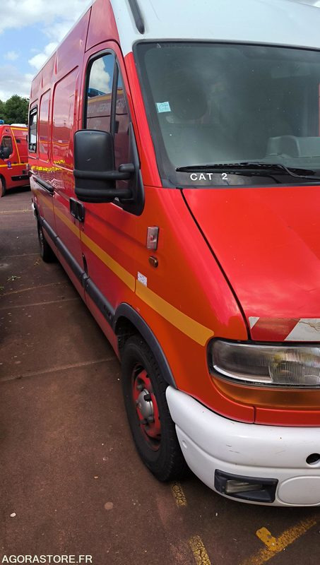 RENAULT MASTER II PHASE 1 2,5D - 1998 - 111751kms - Panel van: picture 4 RENAULT MASTER II PHASE 1 2,5D - 1998 - 111751kms - Panel van: picture 4