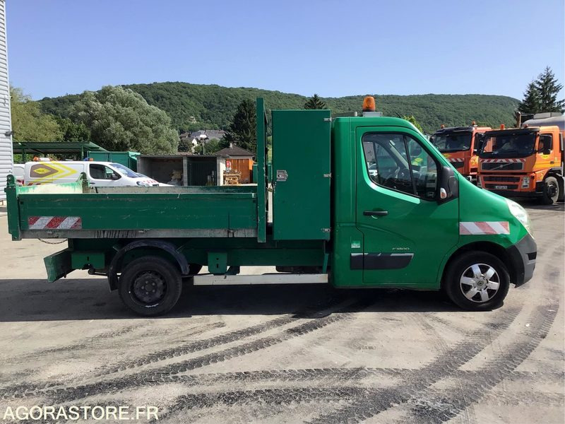 RENAULT - MASTER L2H1 3T5 DCI 125 - 2011 - 196585 KM- P1202038 - Tipper van: picture 1 RENAULT - MASTER L2H1 3T5 DCI 125 - 2011 - 196585 KM- P1202038 - Tipper van: picture 1