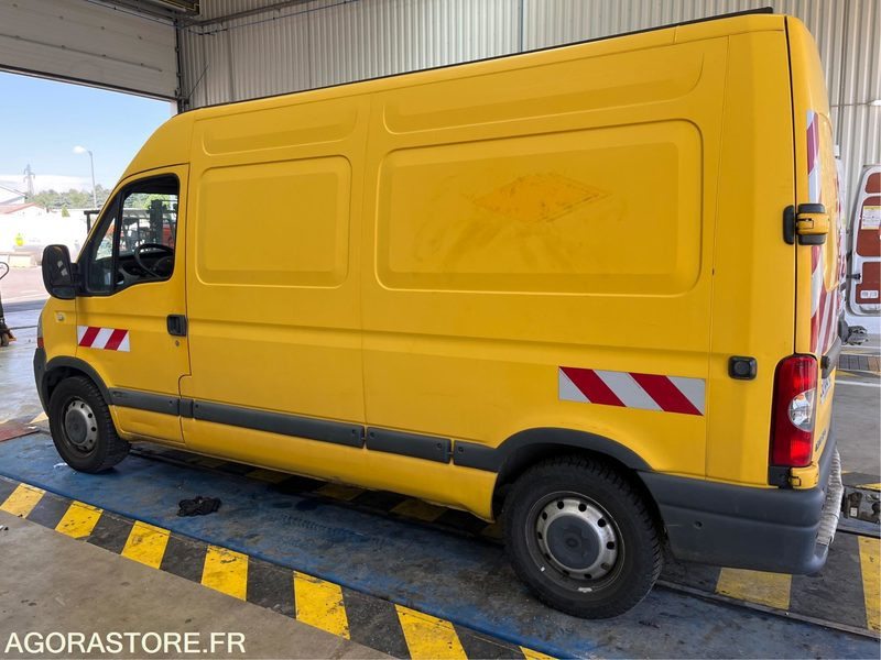 RENAULT MASTER L2H2 100.35 C - 2008 / 348198 KM (P1507015) - Panel van: picture 2 RENAULT MASTER L2H2 100.35 C - 2008 / 348198 KM (P1507015) - Panel van: picture 2
