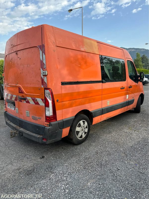 RENAULT- MASTER L2H2 3T5 DCI 125 - 2011 - 152781 KM - P1509015 - Panel van: picture 3 RENAULT- MASTER L2H2 3T5 DCI 125 - 2011 - 152781 KM - P1509015 - Panel van: picture 3