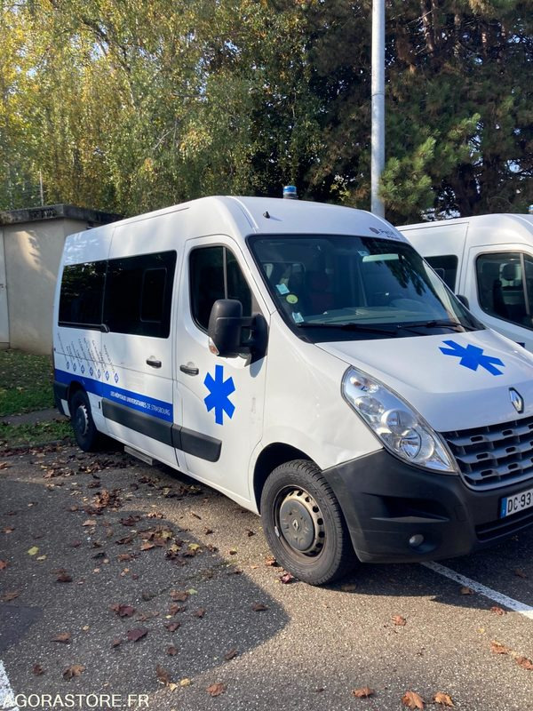 RENAULT MASTER VASP type ambulance - Ambulance: picture 1 RENAULT MASTER VASP type ambulance - Ambulance: picture 1