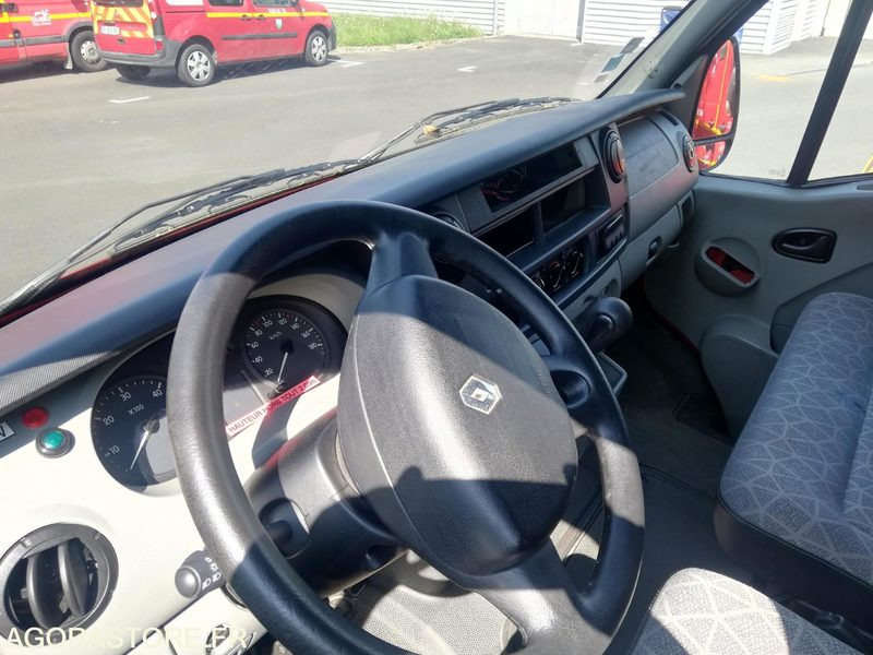 RENAULT MASTER type VSAV - Small van: picture 5 RENAULT MASTER type VSAV - Small van: picture 5