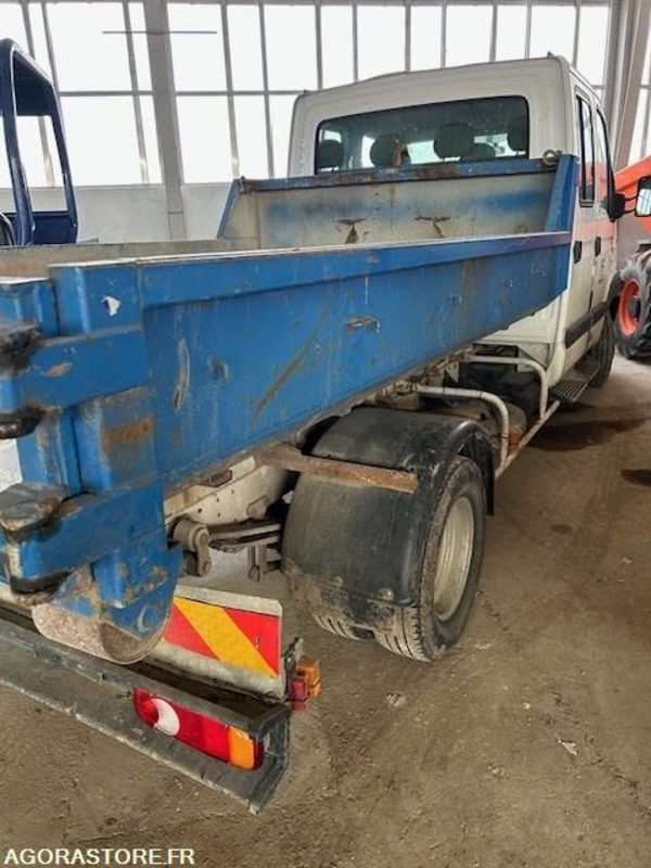 RENAULT PL MASCOT AMPLIROLL 220 000 KM 2005 AVEC 2 BENNES - Hook lift truck: picture 2 RENAULT PL MASCOT AMPLIROLL 220 000 KM 2005 AVEC 2 BENNES - Hook lift truck: picture 2