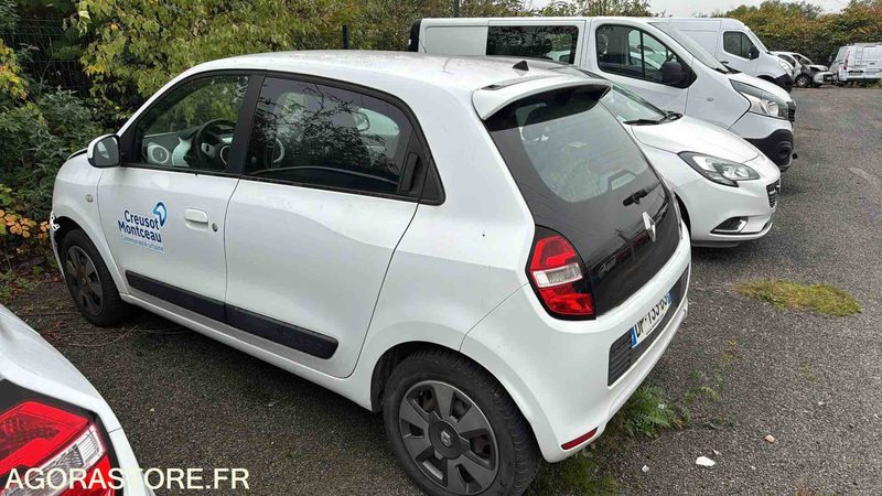 RENAULT TWINGO - 2015 - 92041 KM - Car: picture 4 RENAULT TWINGO - 2015 - 92041 KM - Car: picture 4