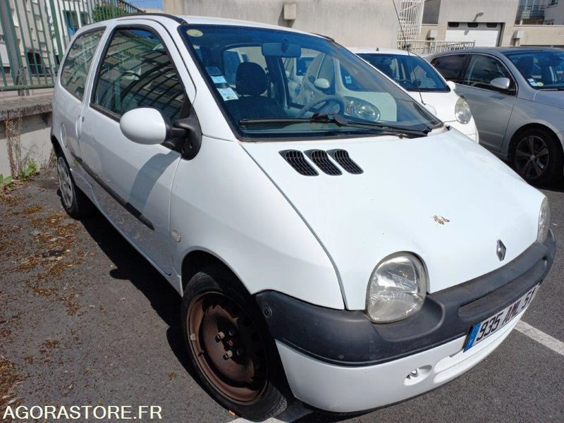 RENAULT TWINGO 935-AML-51 - Car: picture 2 RENAULT TWINGO 935-AML-51 - Car: picture 2