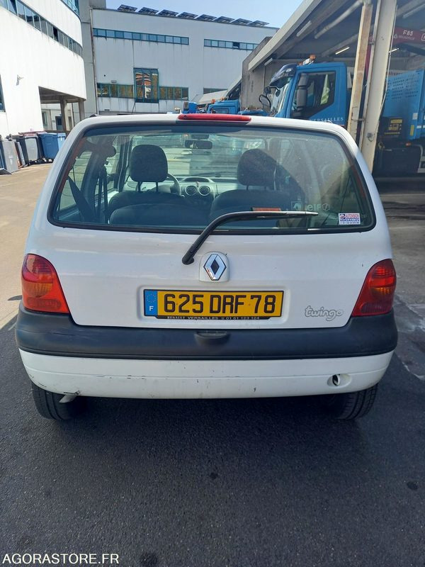 RENAULT TWINGO N°2 - Car: picture 3 RENAULT TWINGO N°2 - Car: picture 3