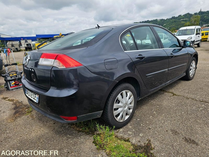Renault Laguna - 2010 - 204196km - BA072CE - Car: picture 3 Renault Laguna - 2010 - 204196km - BA072CE - Car: picture 3