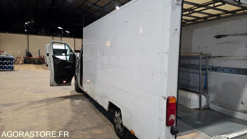 Renault - Master - 2012 - 122643KMS - Panel van: picture 5 Renault - Master - 2012 - 122643KMS - Panel van: picture 5
