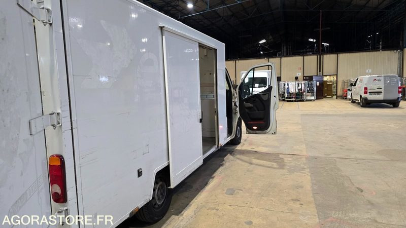 Renault - Master - 2012 - 122643KMS - Panel van: picture 4 Renault - Master - 2012 - 122643KMS - Panel van: picture 4