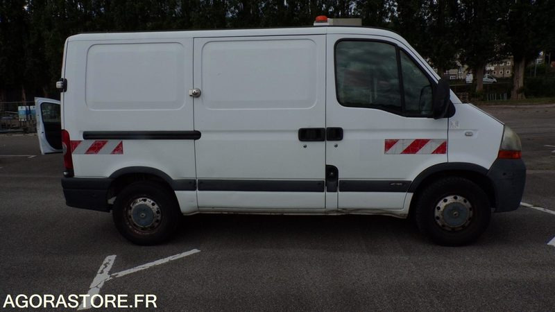 Renault Master AR-692-TD (ASST) - Panel van: picture 4 Renault Master AR-692-TD (ASST) - Panel van: picture 4