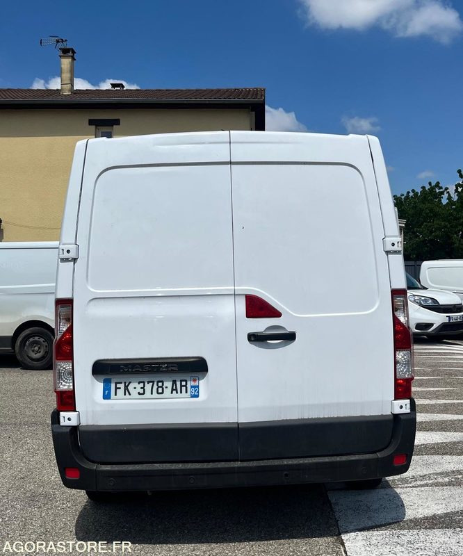 Renault Master III FG - 2019- 95 600km - Small van: picture 3 Renault Master III FG - 2019- 95 600km - Small van: picture 3