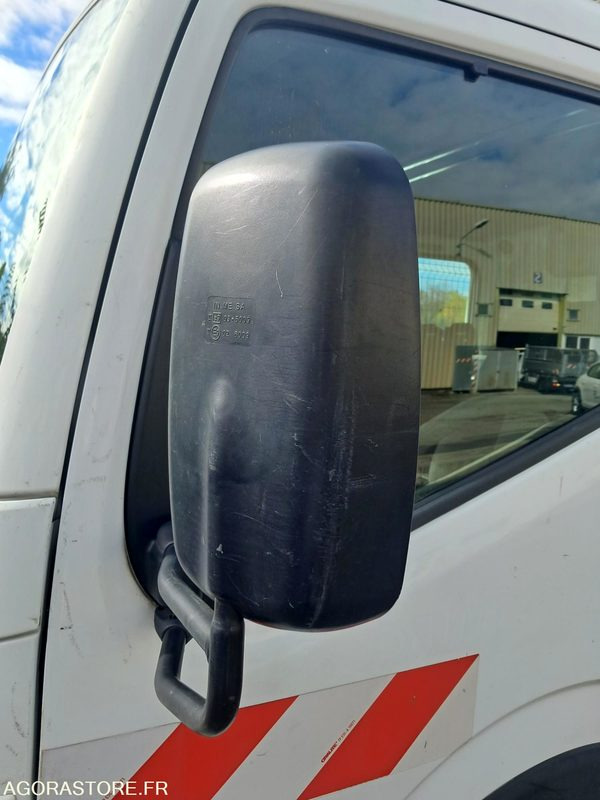 Renault Maxity BF-782-VG - Tipper van: picture 4 Renault Maxity BF-782-VG - Tipper van: picture 4