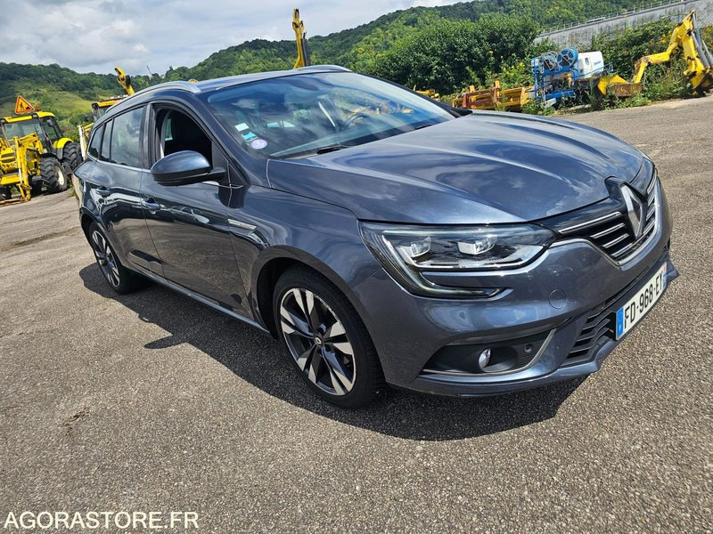 Renault Mégane - 2019 - 170446km - FD968EY - Estate car: picture 2 Renault Mégane - 2019 - 170446km - FD968EY - Estate car: picture 2
