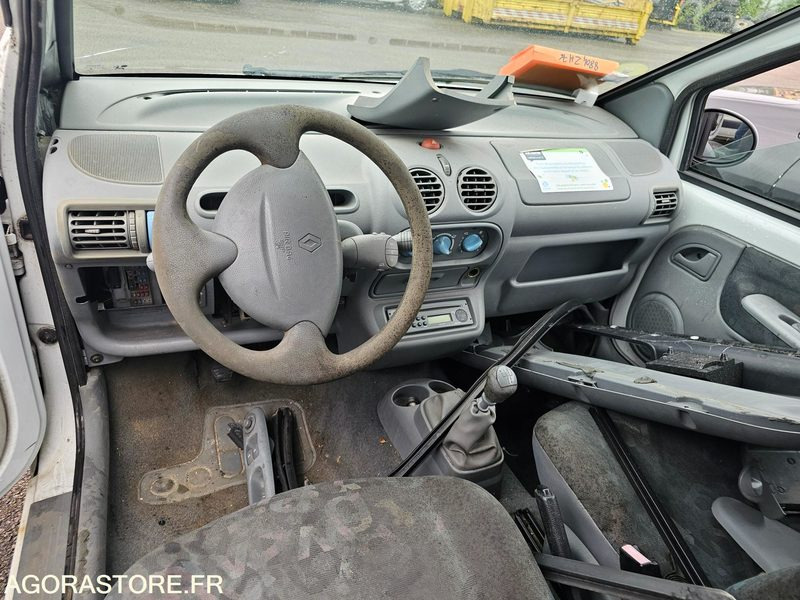 Renault Twingo - 2007 - 225218km - 8804ZH76 - Car: picture 5 Renault Twingo - 2007 - 225218km - 8804ZH76 - Car: picture 5