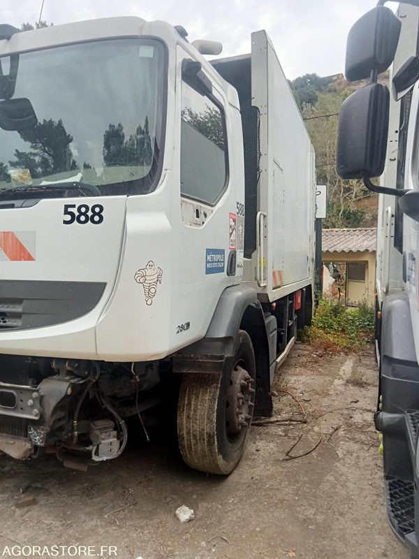 Renault Véhicule Industriel - Premium 280 - Garbage truck: picture 3 Renault Véhicule Industriel - Premium 280 - Garbage truck: picture 3